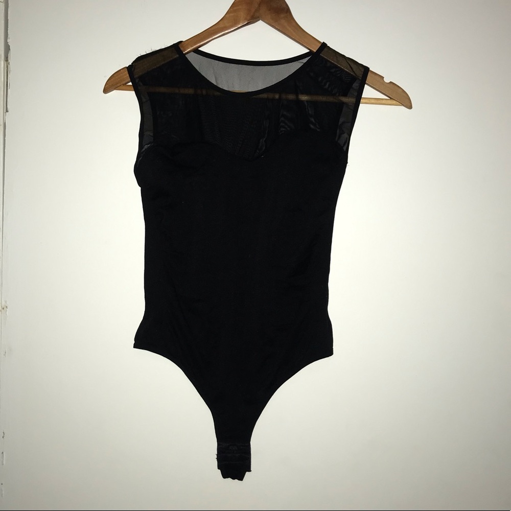 Sweetheart mesh top black bodysuit